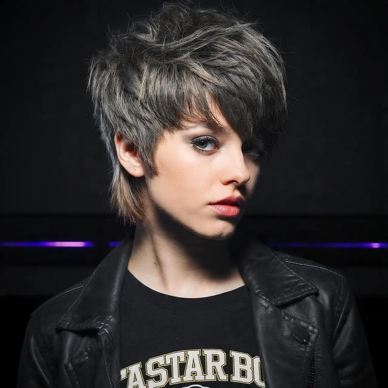 25 Short Shaggy Haircuts Ideas for Effortless Style and Texture 19 Rock-Inspired Short Shag Ideas