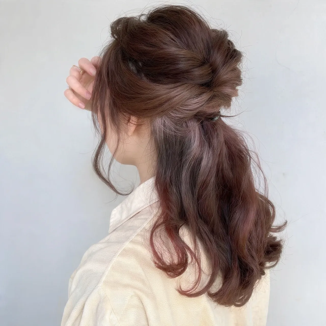 25 Messy Ponytail Hairstyles Ideas for Effortless Beauty and Style 24 Messy Ponytail with Half-Up Volume Ideas